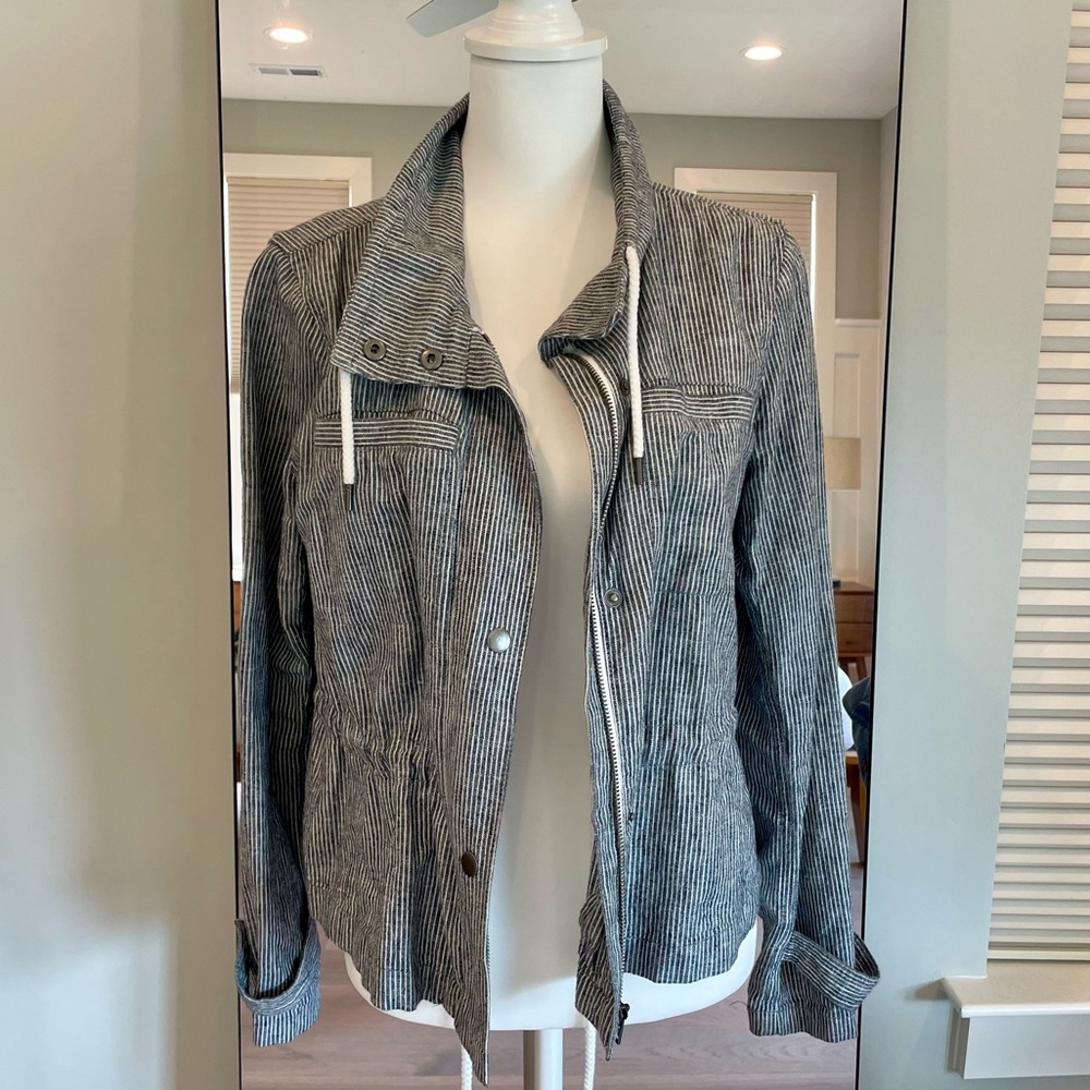 LOFT Stripe Cropped Jacket Small Oversized